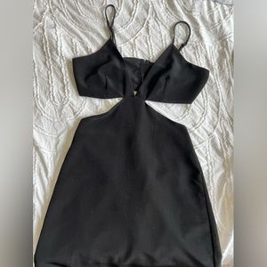 FOREVER 21 Backless Cutout Mini Dress (BLACK)